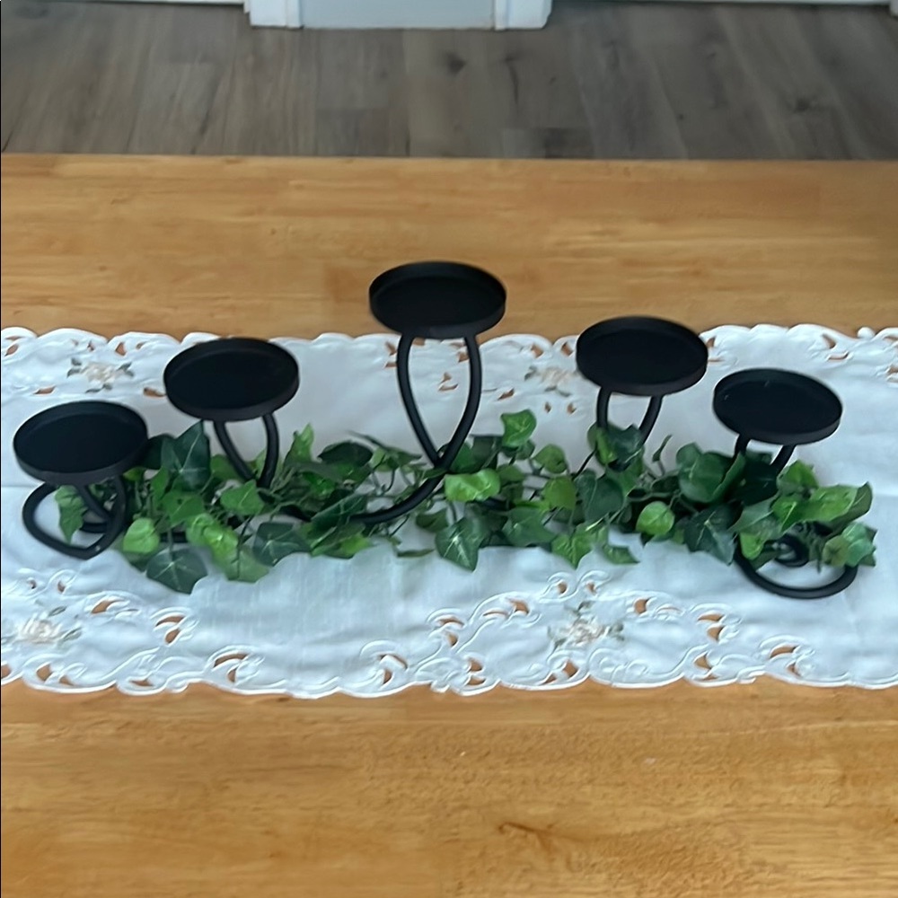 CANDELABRA FARM HOUSE Elegant Candle Holder with Green leaves  lightweight